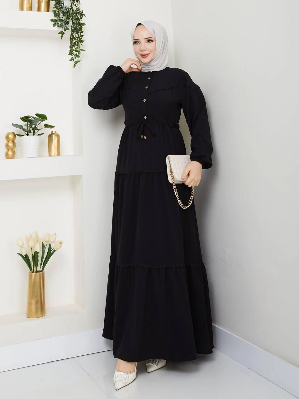 Güpür detaylı aerobin elbise